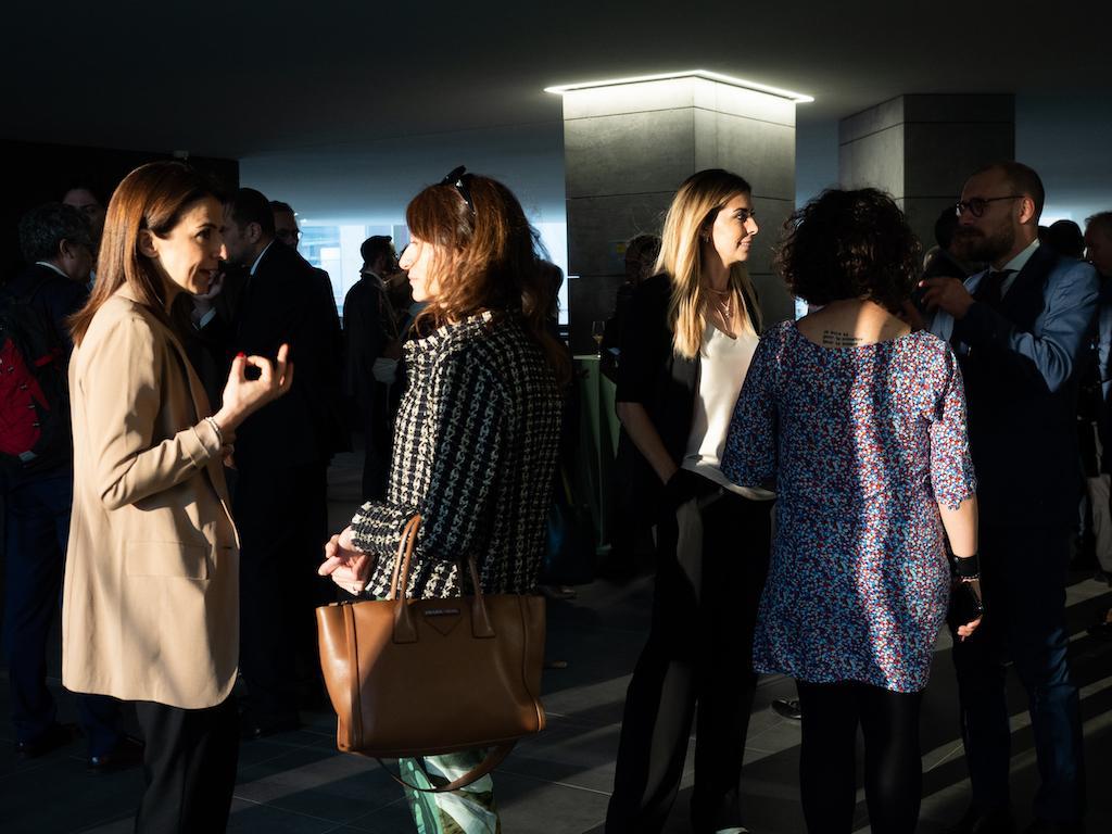 Servizio fotografico evento aziendale con aperitivo